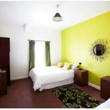 Bed & Breakfast Jack O'rourke's Bar &